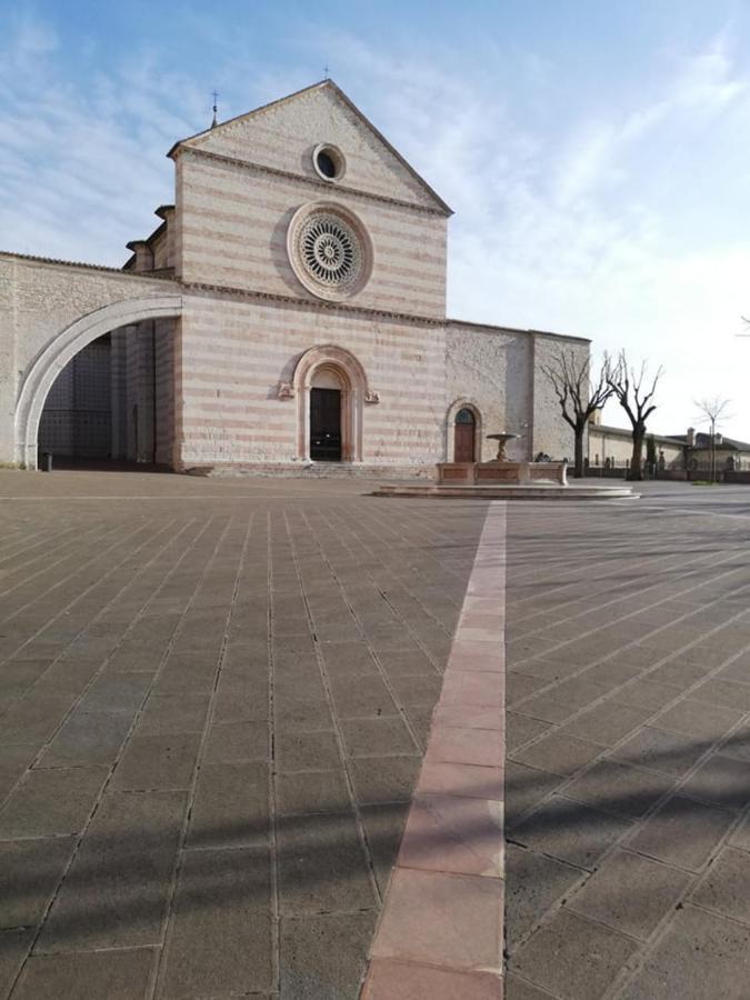 Hotel Villa Elda Assisi Exteriör bild