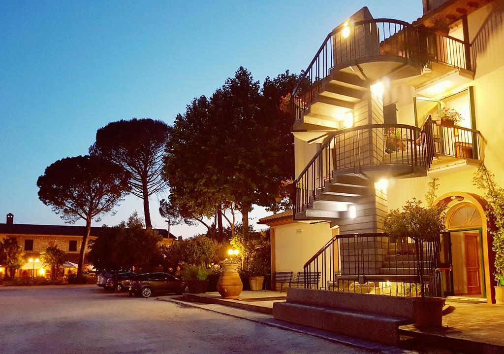 Hotel Villa Elda Assisi Exteriör bild